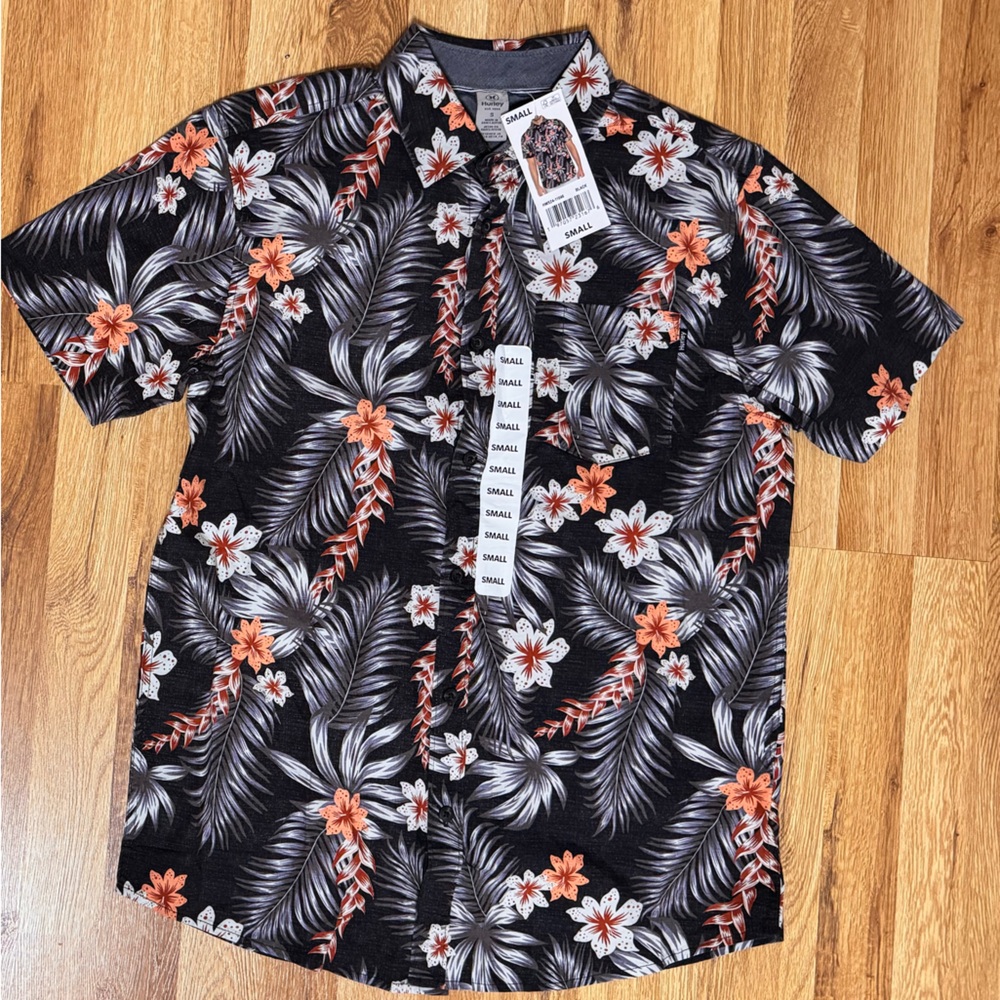 Hurley Tropical Floral Button Up Shirt Black Orange Short Sleeve Men’s Small NWT